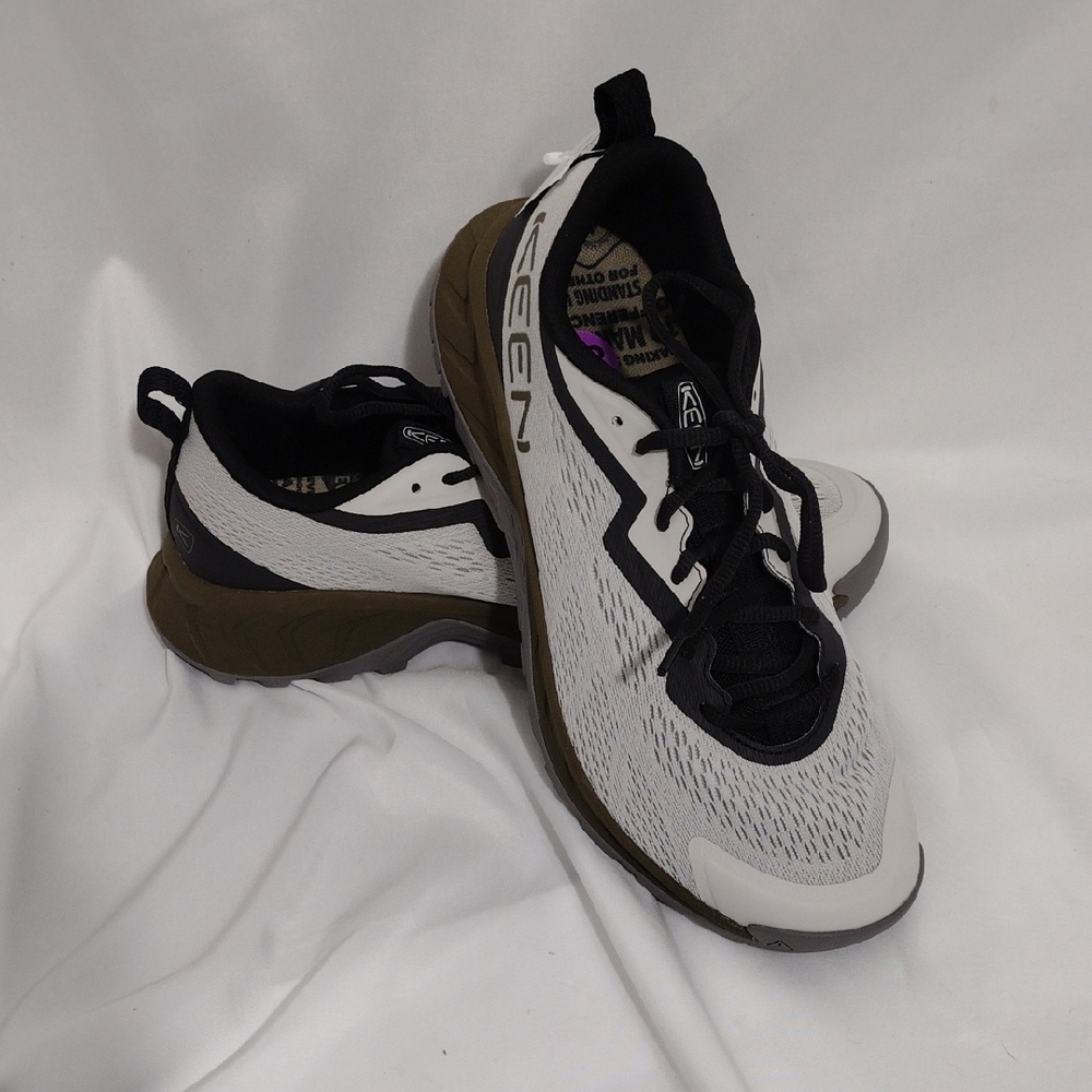 NWOB Keens Men's Versacore Speed Shoe Vapor/Dark Olive Size 8.5
